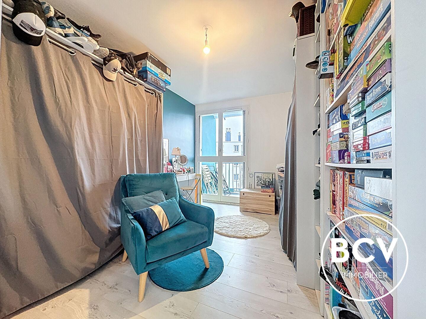 Appartement 3 pièces 63 m2 Chartres Résidence Fleurie