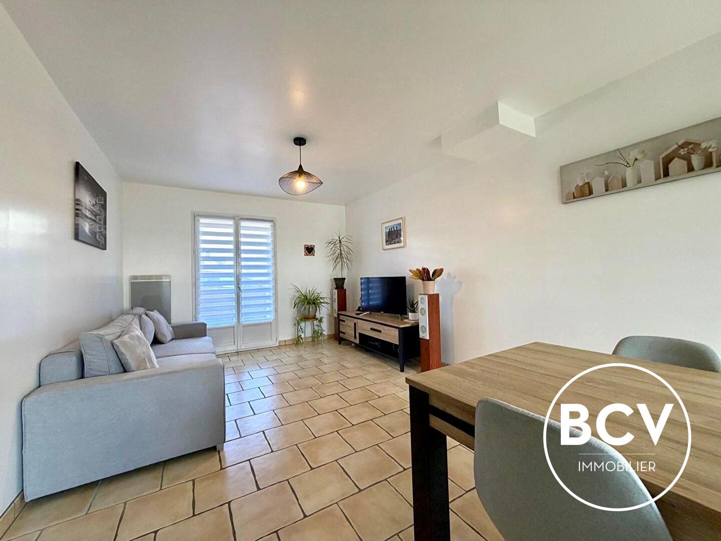 Maison Plain pied à 5 min de Bailleau le Pin