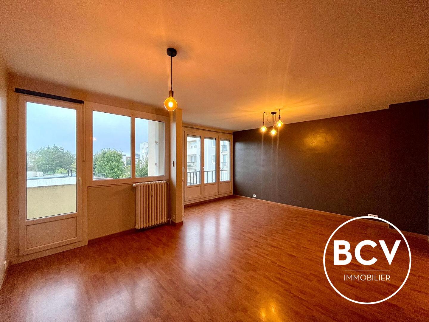 CHARTRES - 3 pièces lumineux