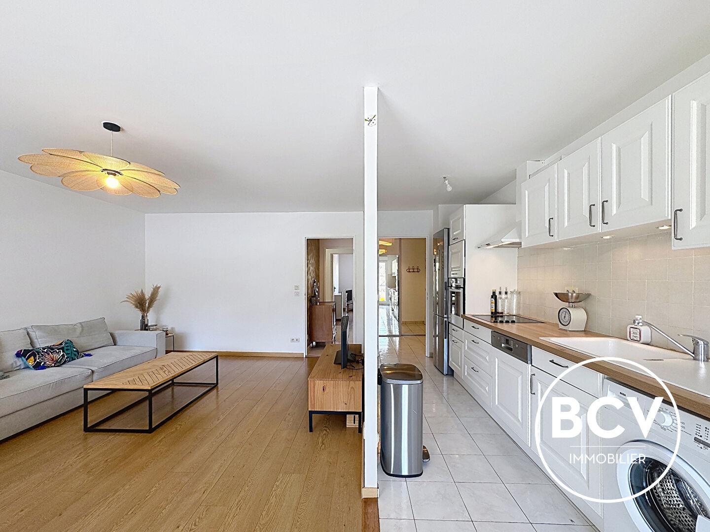 LEVES - bel appartement meublé de 75 m² avec balcon et parkings