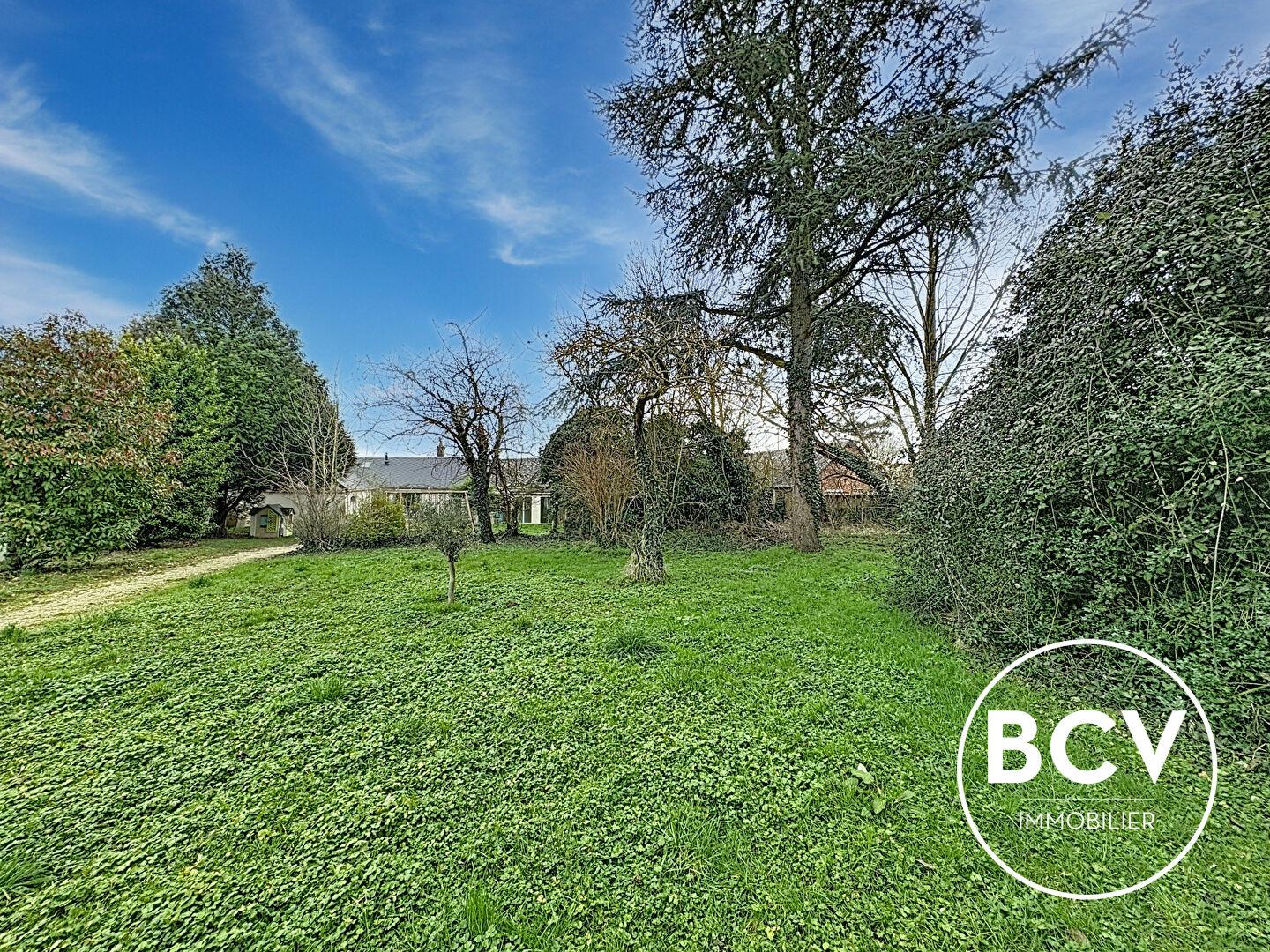 Maison 8 pièces de 251 m² sur un terrain de 1 460 m²