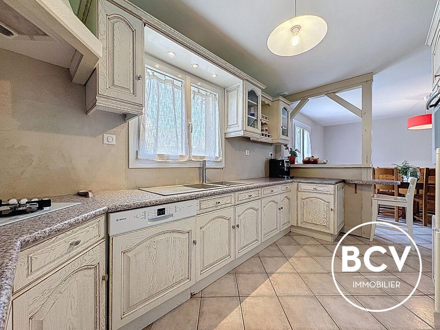 Maison Fontaine La Guyon 6 pièces 104 m2