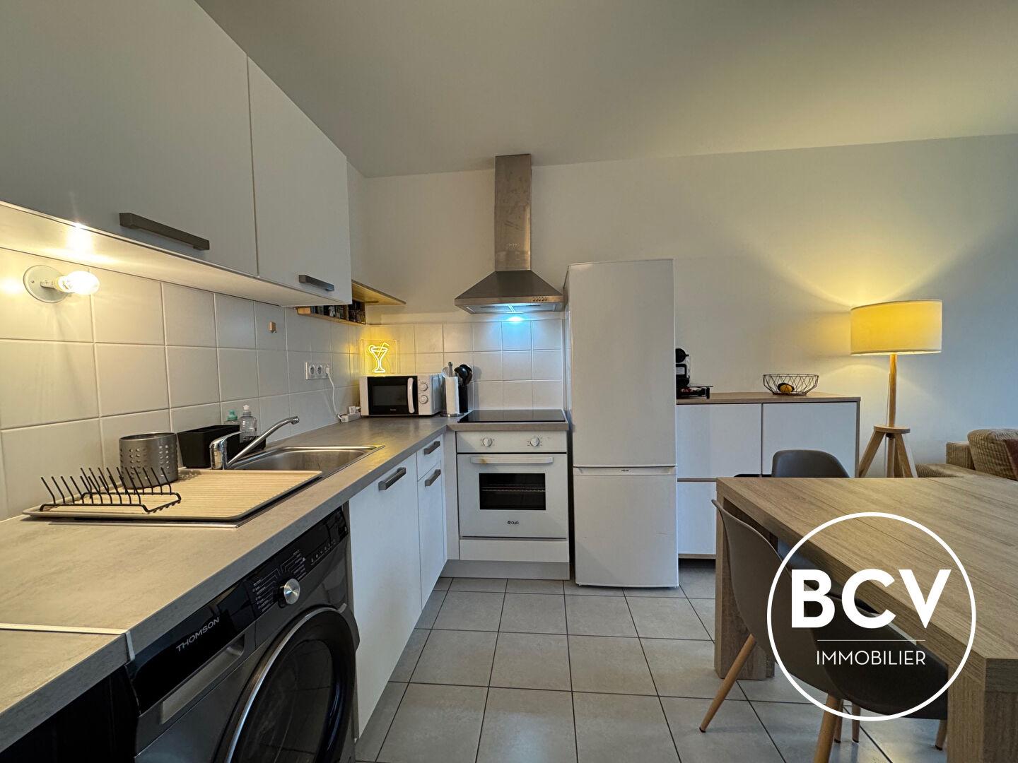 CHARTRES Place Drouaise - 2 pièces avec terrasse et parking