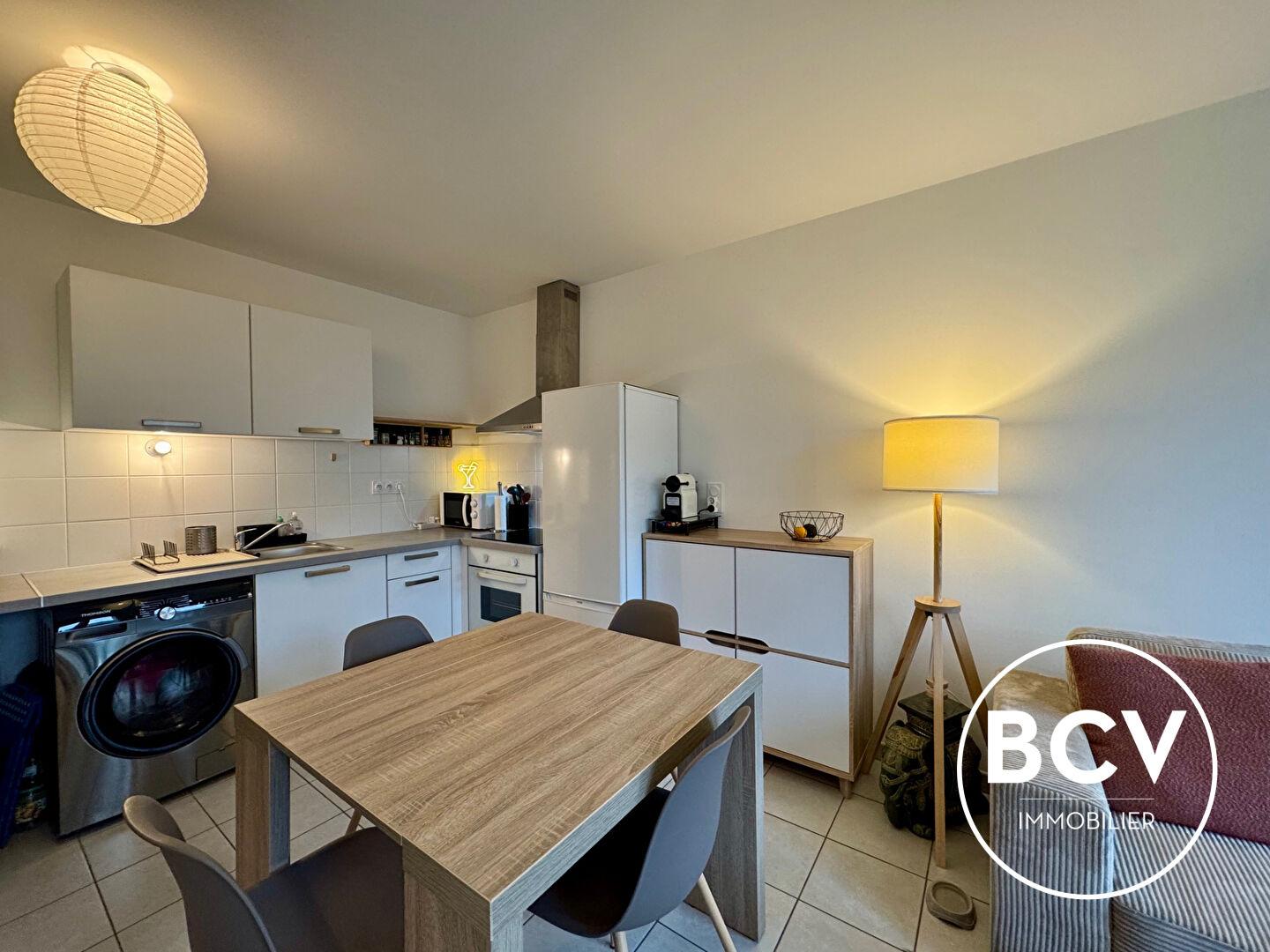 CHARTRES Place Drouaise - 2 pièces avec terrasse et parking