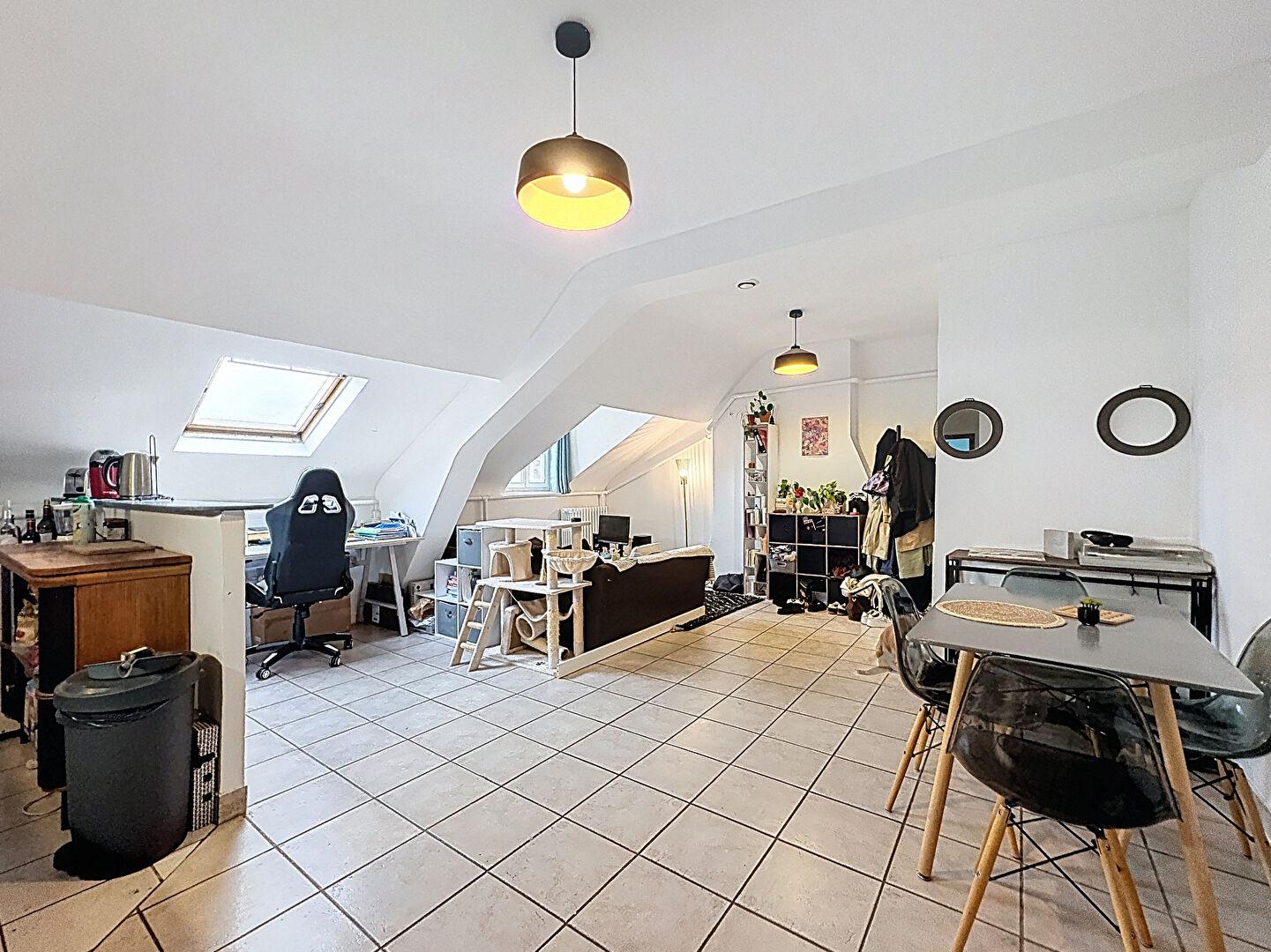 CHARTRES - beau 2 pièces avec parking