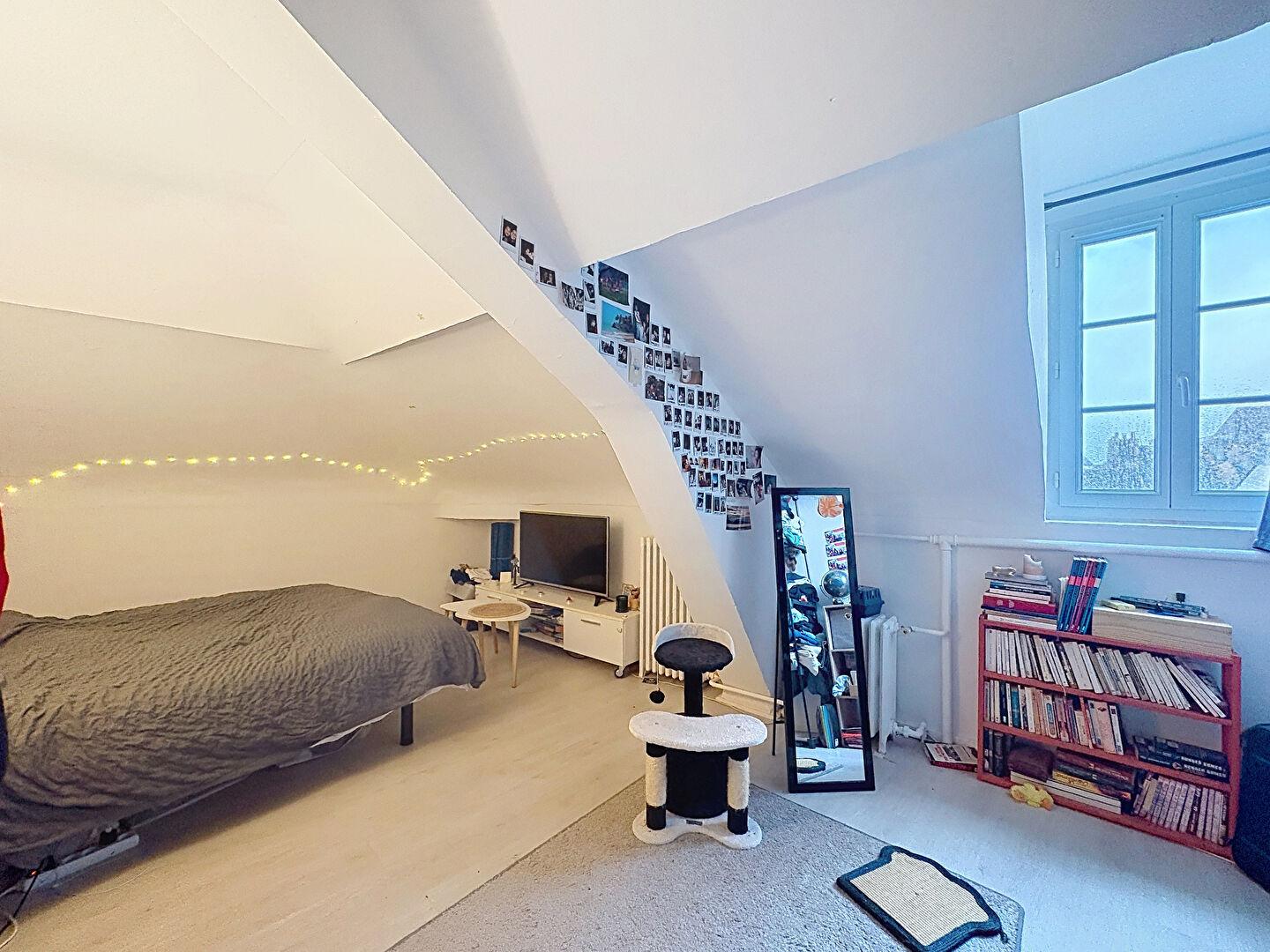 CHARTRES - beau 2 pièces avec parking