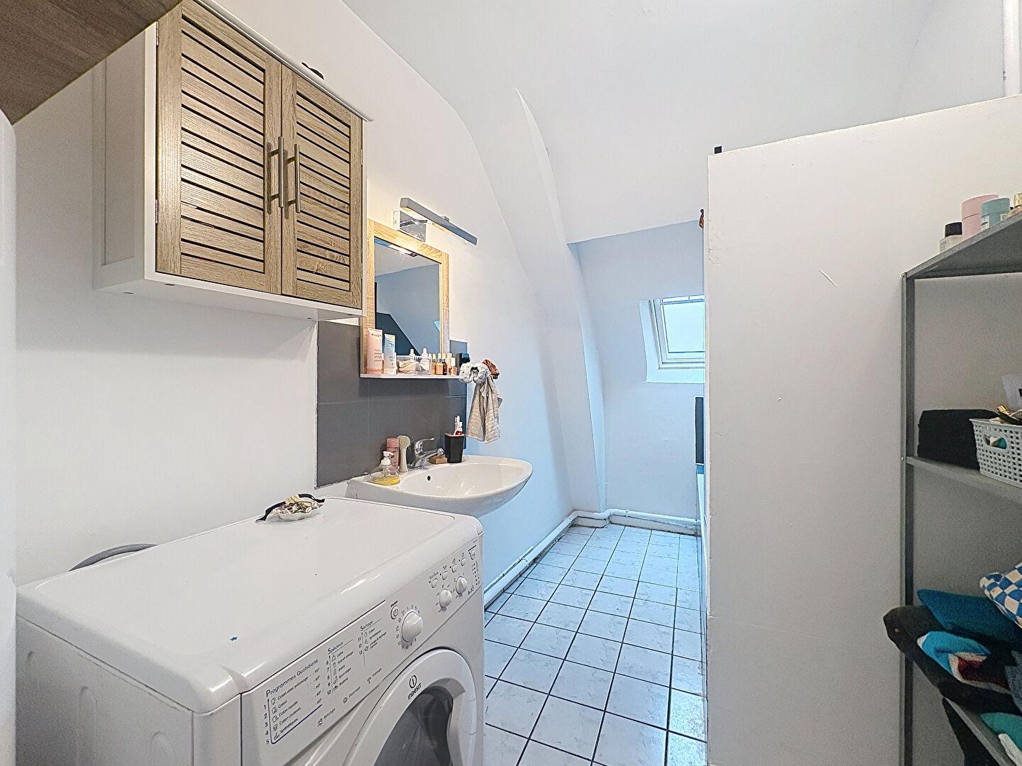 CHARTRES - beau 2 pièces avec parking