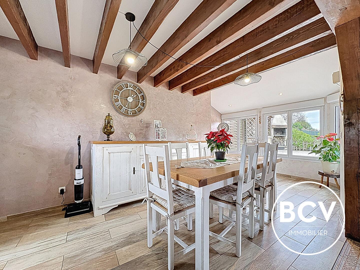 Maison ancienne rénovée - 3 chambres - MESLAY-LE-GRENET