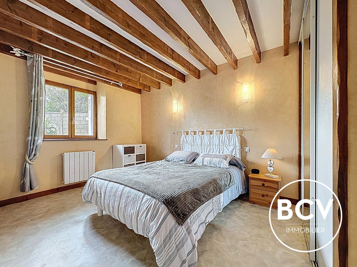 Maison ancienne rénovée - 3 chambres - MESLAY-LE-GRENET