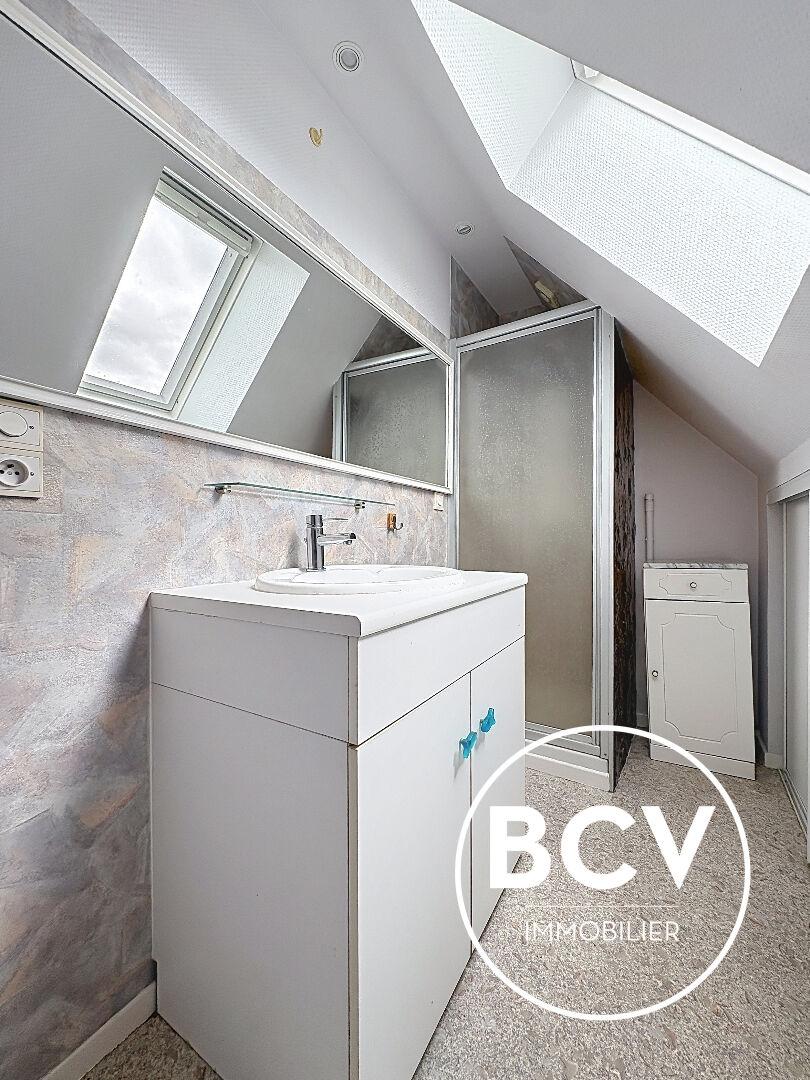 Maison ancienne rénovée - 3 chambres - MESLAY-LE-GRENET