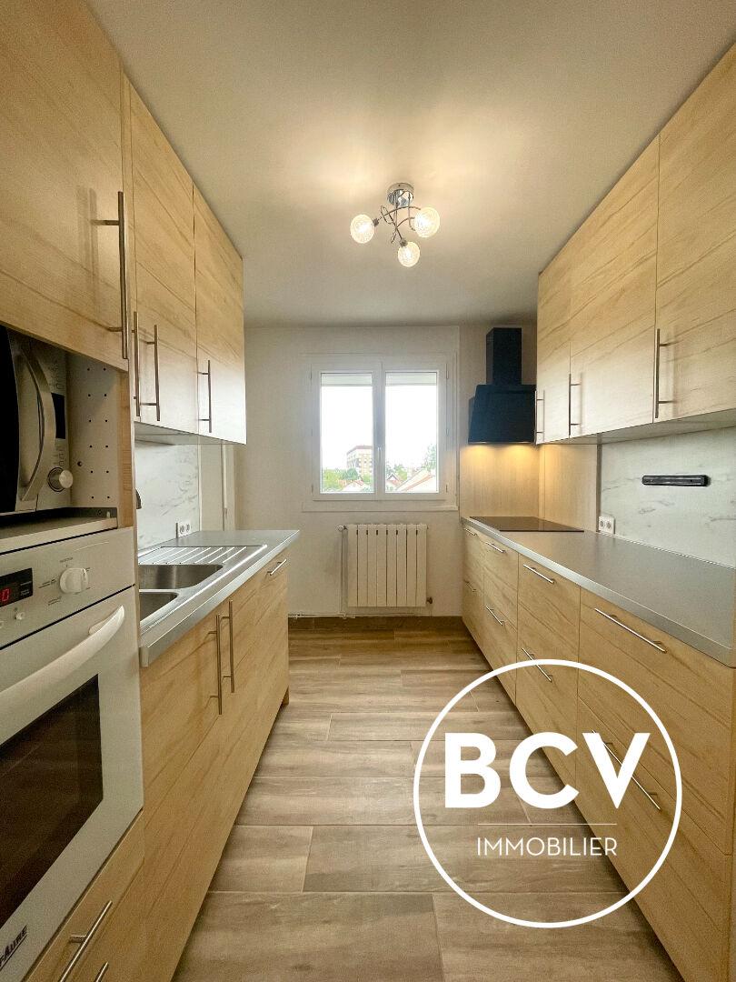 LUCE - grand 3 pièces dans résidence avec gardien