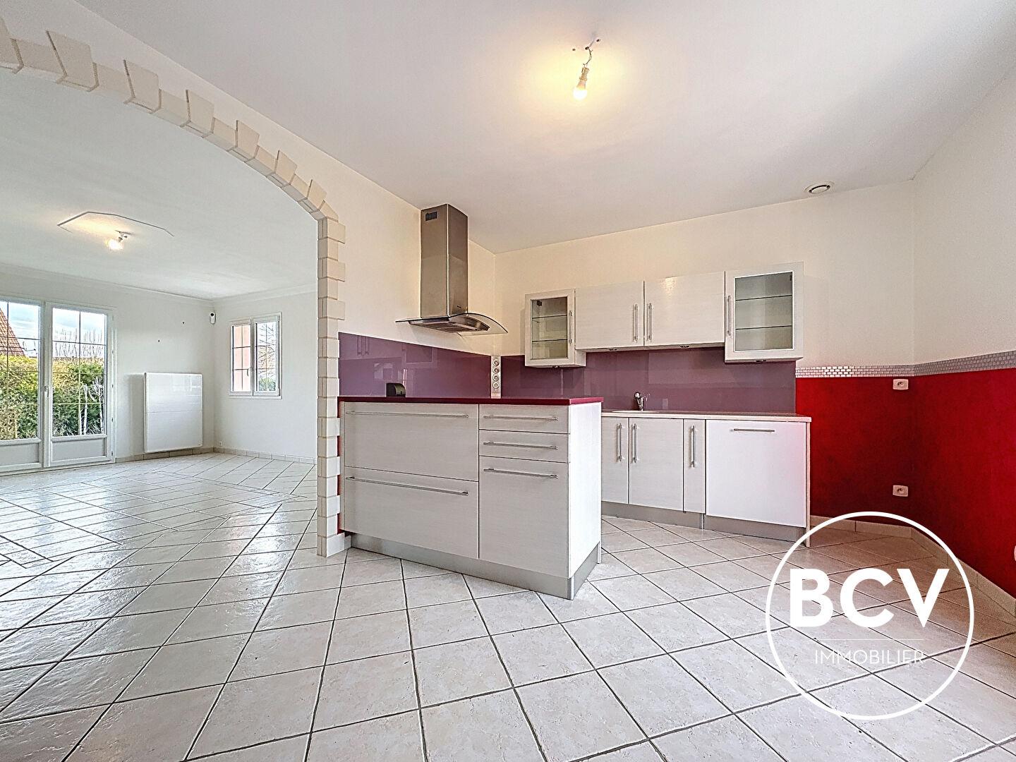 MAISON T6 SUR SOUS-SOL TOTAL - CHAMPHOL