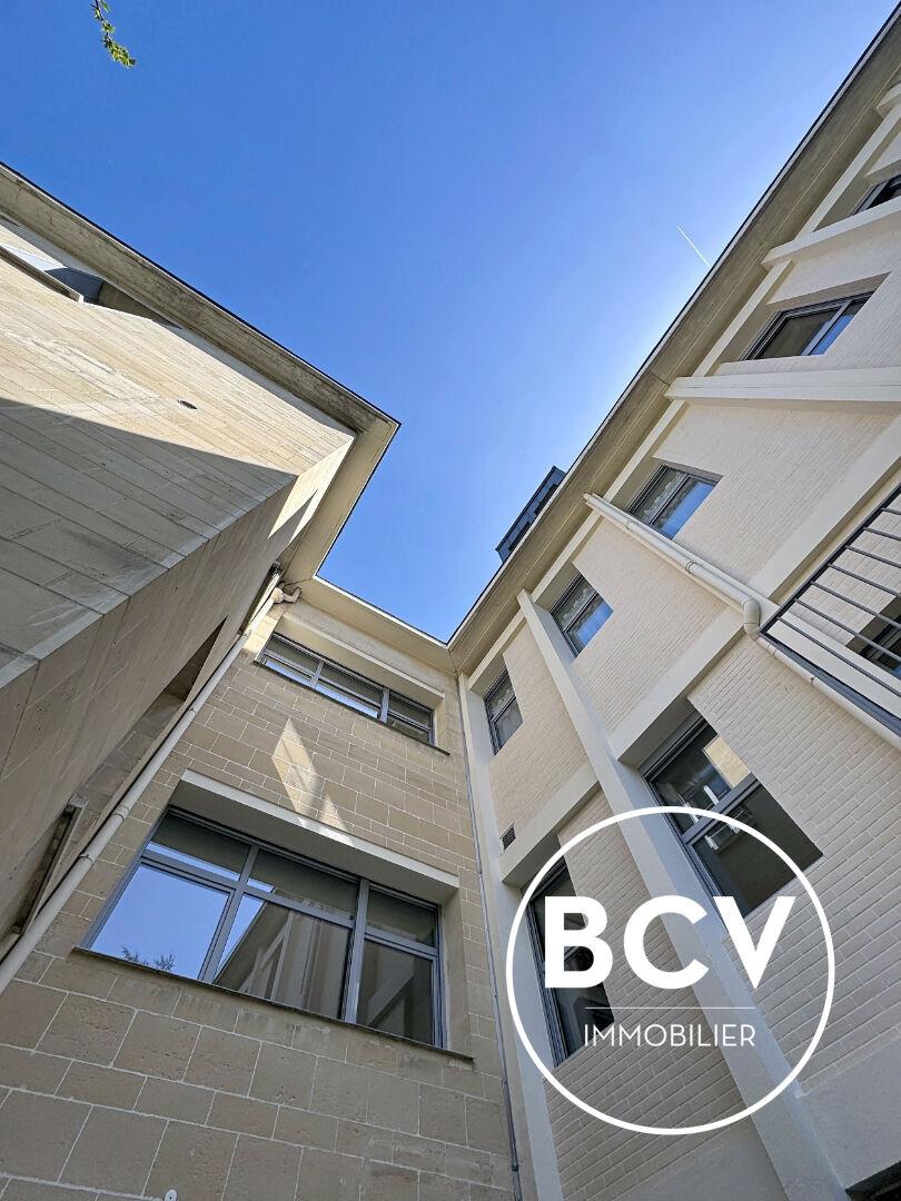 CHARTRES - place des Epars - beau 3 pièces neuf