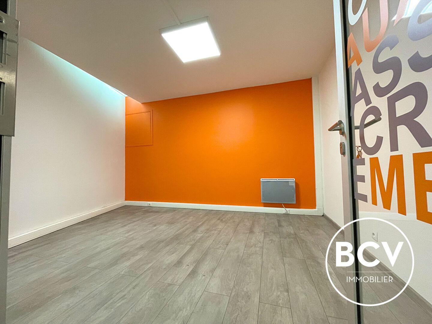 Local commercial - place des Epars