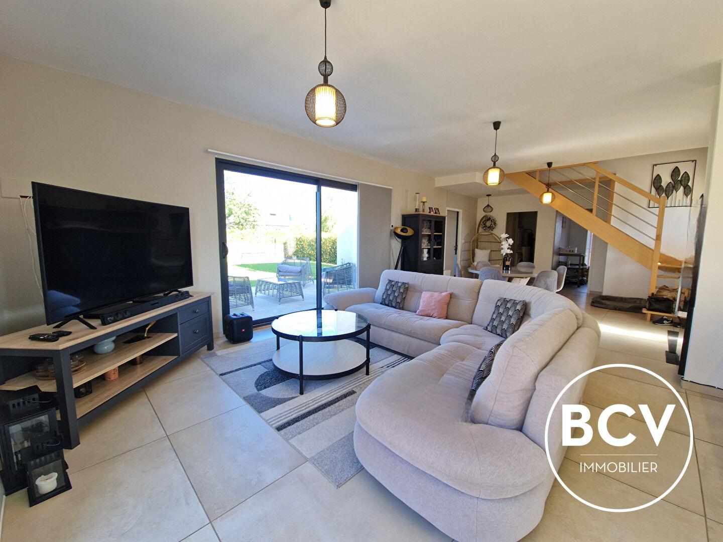 MAISON CONTEMPORAINE DE 169 M² SECTEUR JOUY