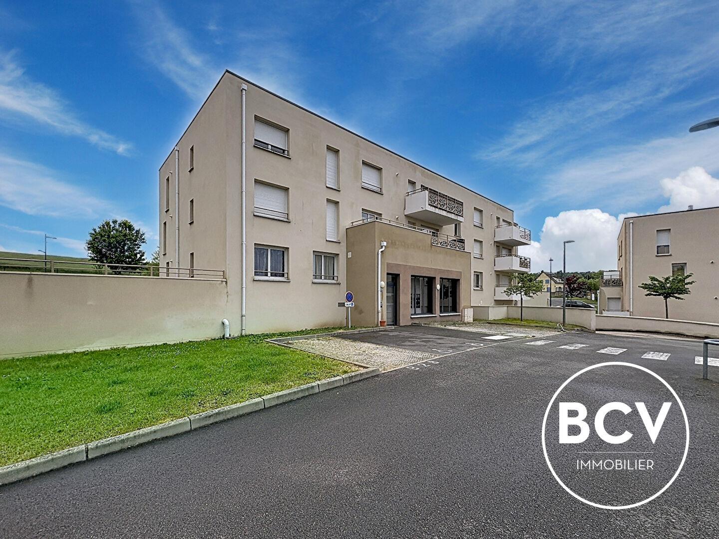 CHARTRES T2 avec loggia, parking et cave