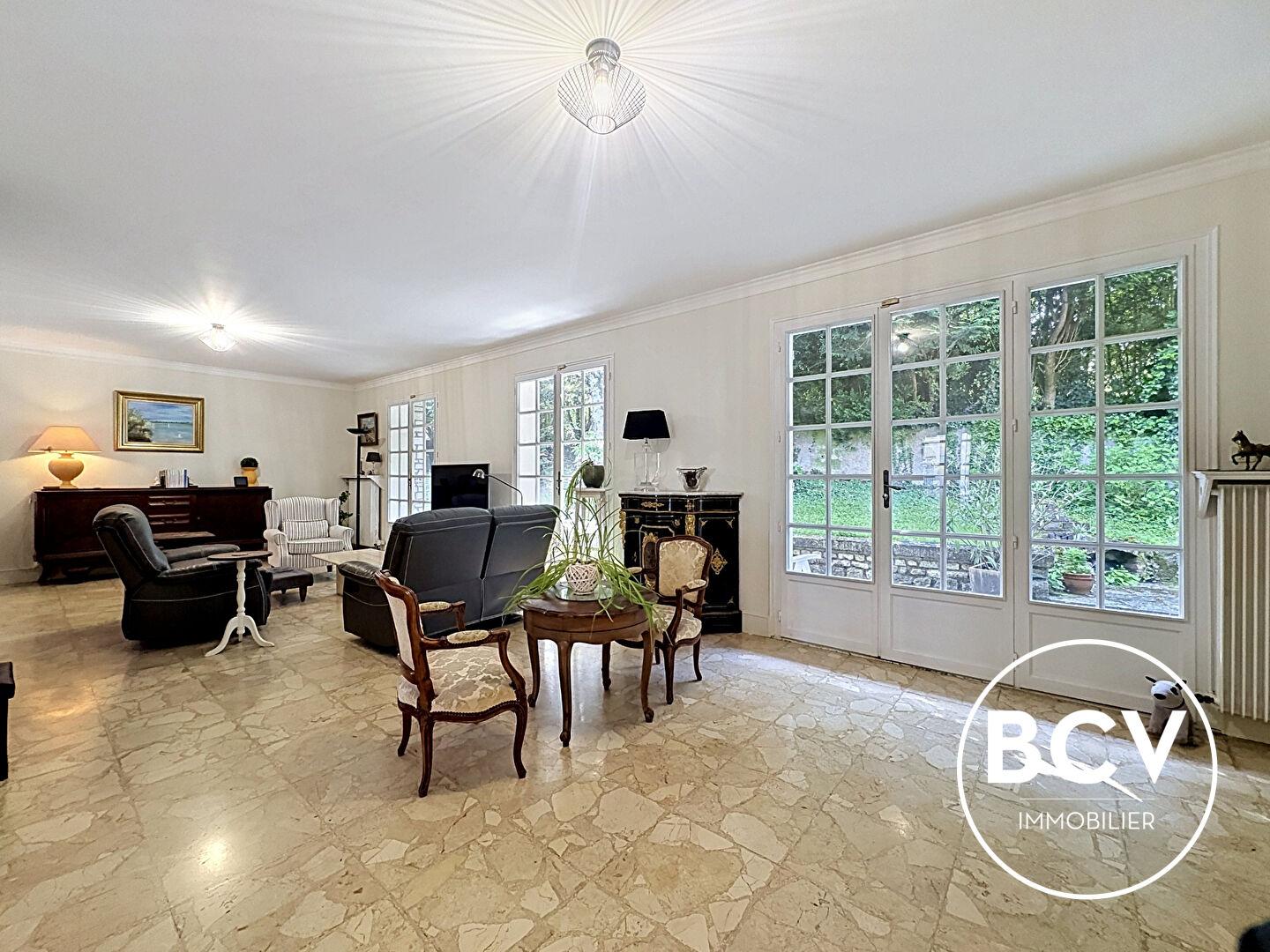 Maison Chartres 9 pièce(s) 233 m²