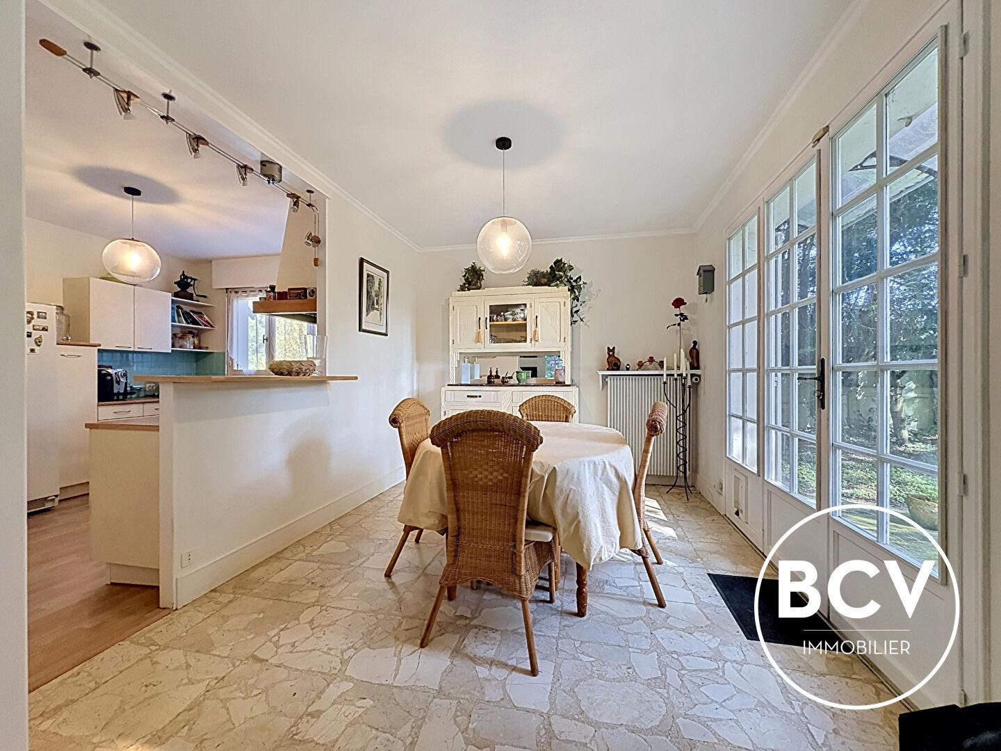 Maison Chartres 9 pièce(s) 233 m²