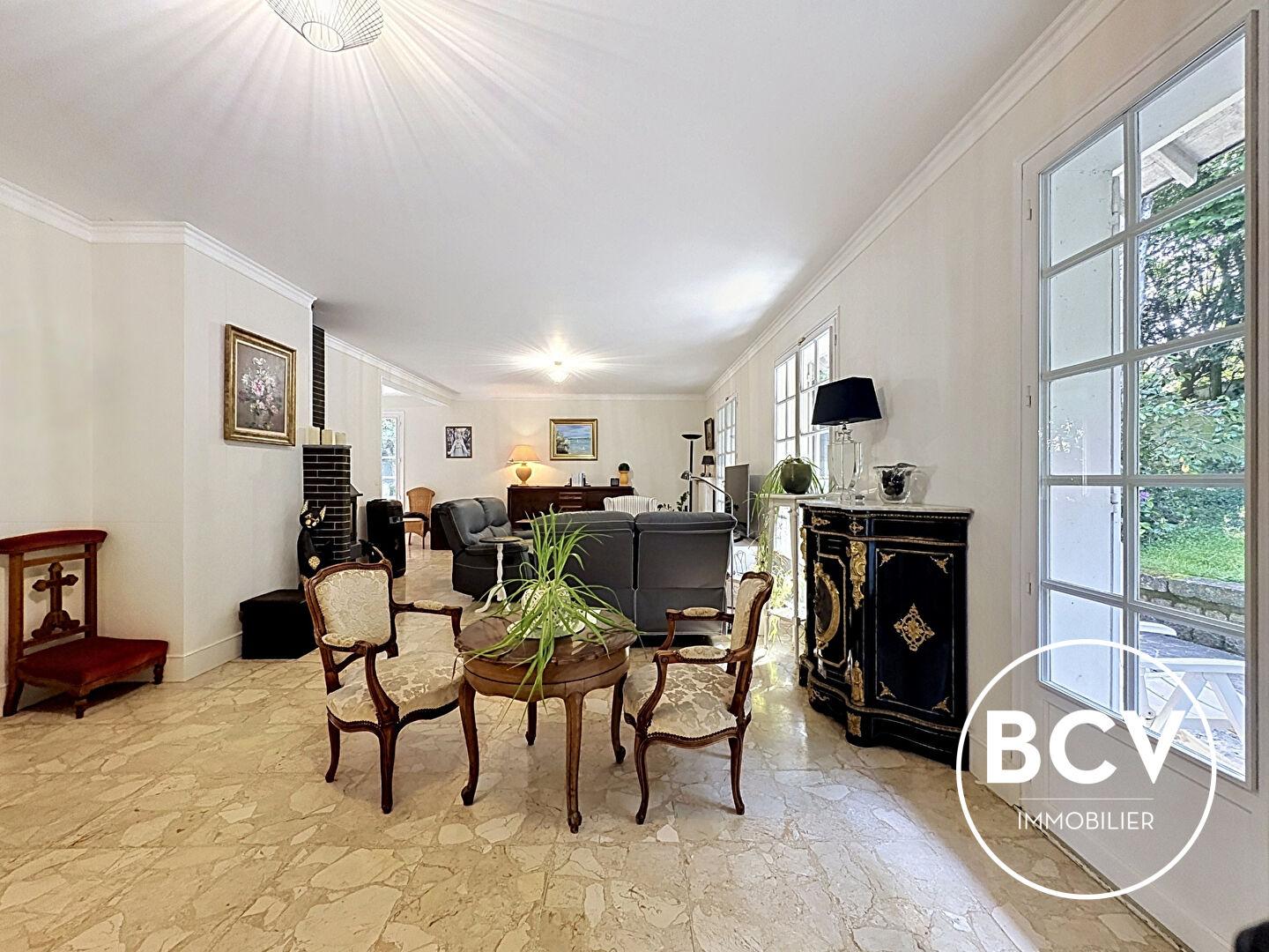 Maison Chartres 9 pièce(s) 233 m²
