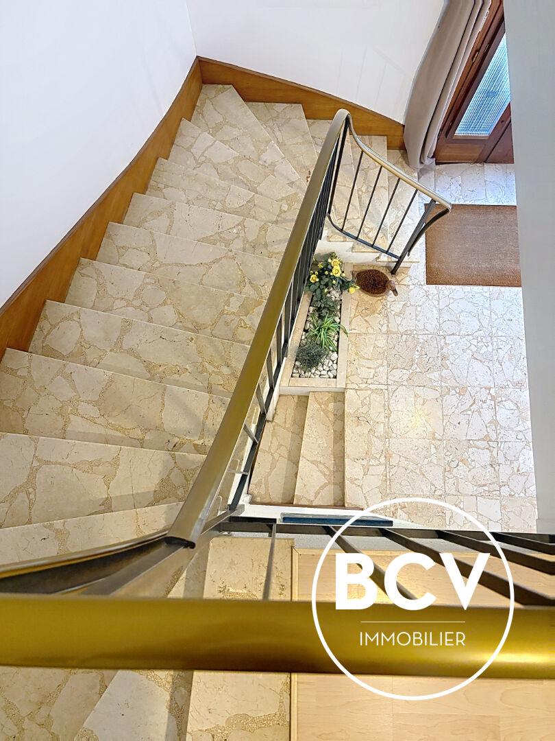 Maison Chartres 9 pièce(s) 233 m²