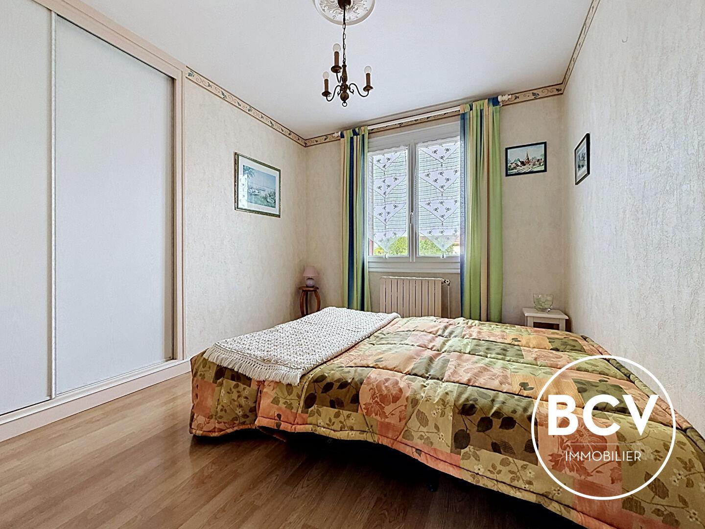 Maison Leves 4 pièce(s) 85 m2