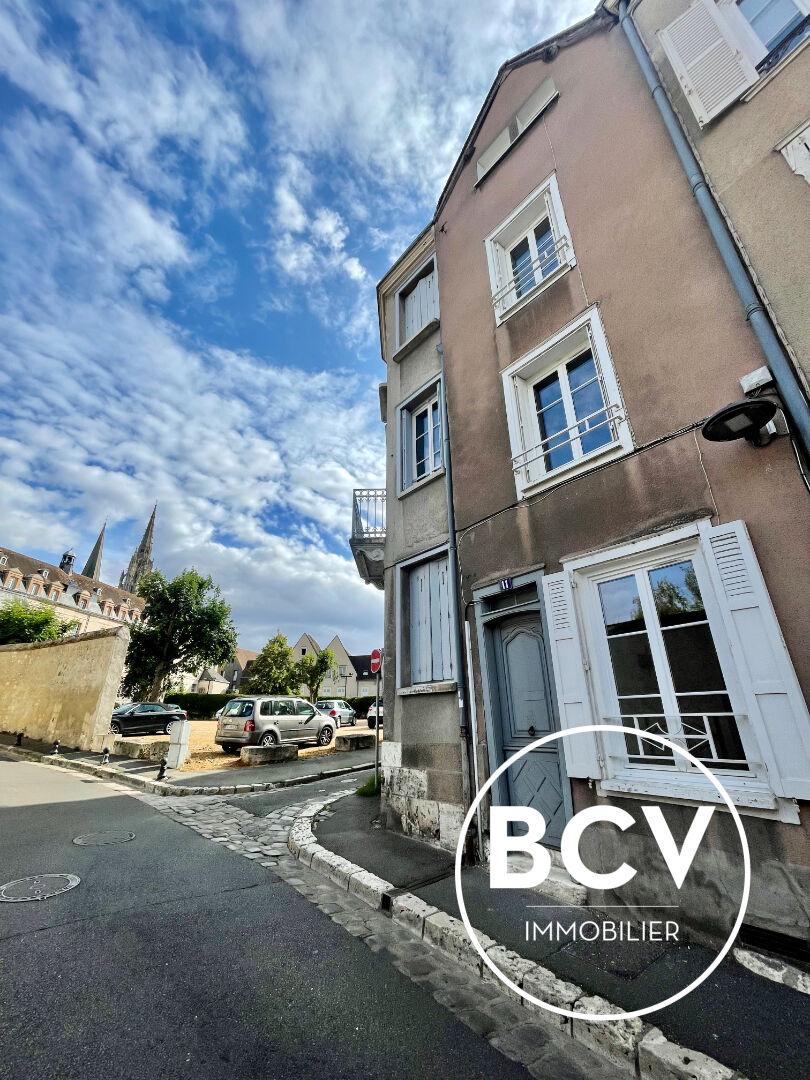 Chartres - Studio meublé de 25 m² avec cour intérieure