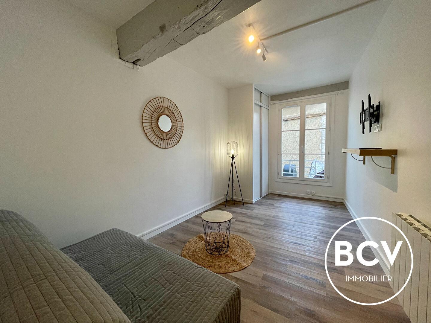 Chartres - Studio meublé de 25 m² avec cour intérieure