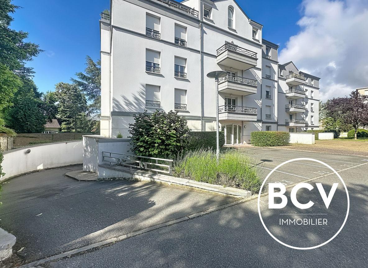 Appartement T2 avec terrasse et garage