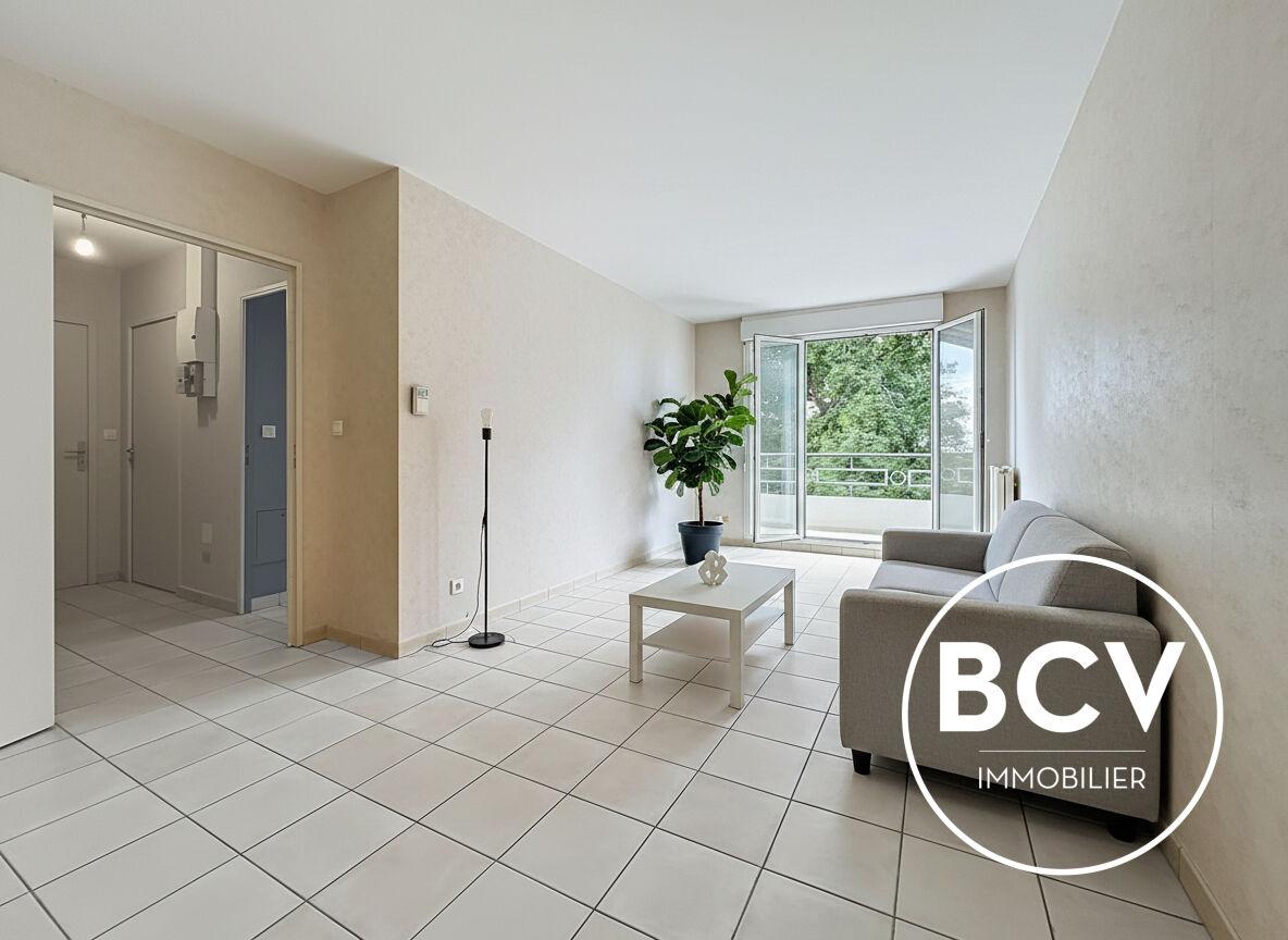 Appartement T2 avec terrasse et garage