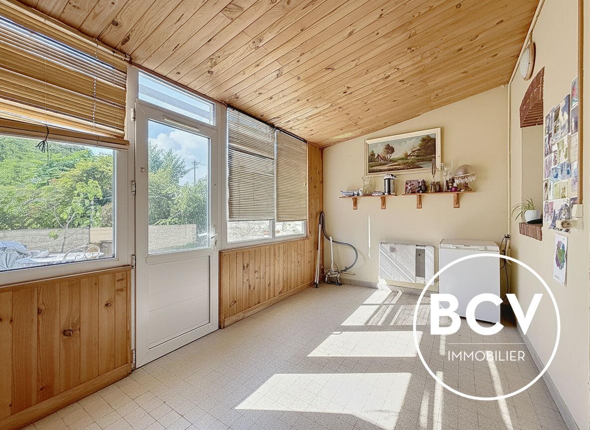 Charmante maison en pierre à rénover, quartier de l'épargne, idéal investisseur !