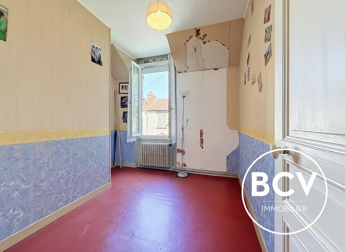 Charmante maison en pierre à rénover, quartier de l'épargne, idéal investisseur !