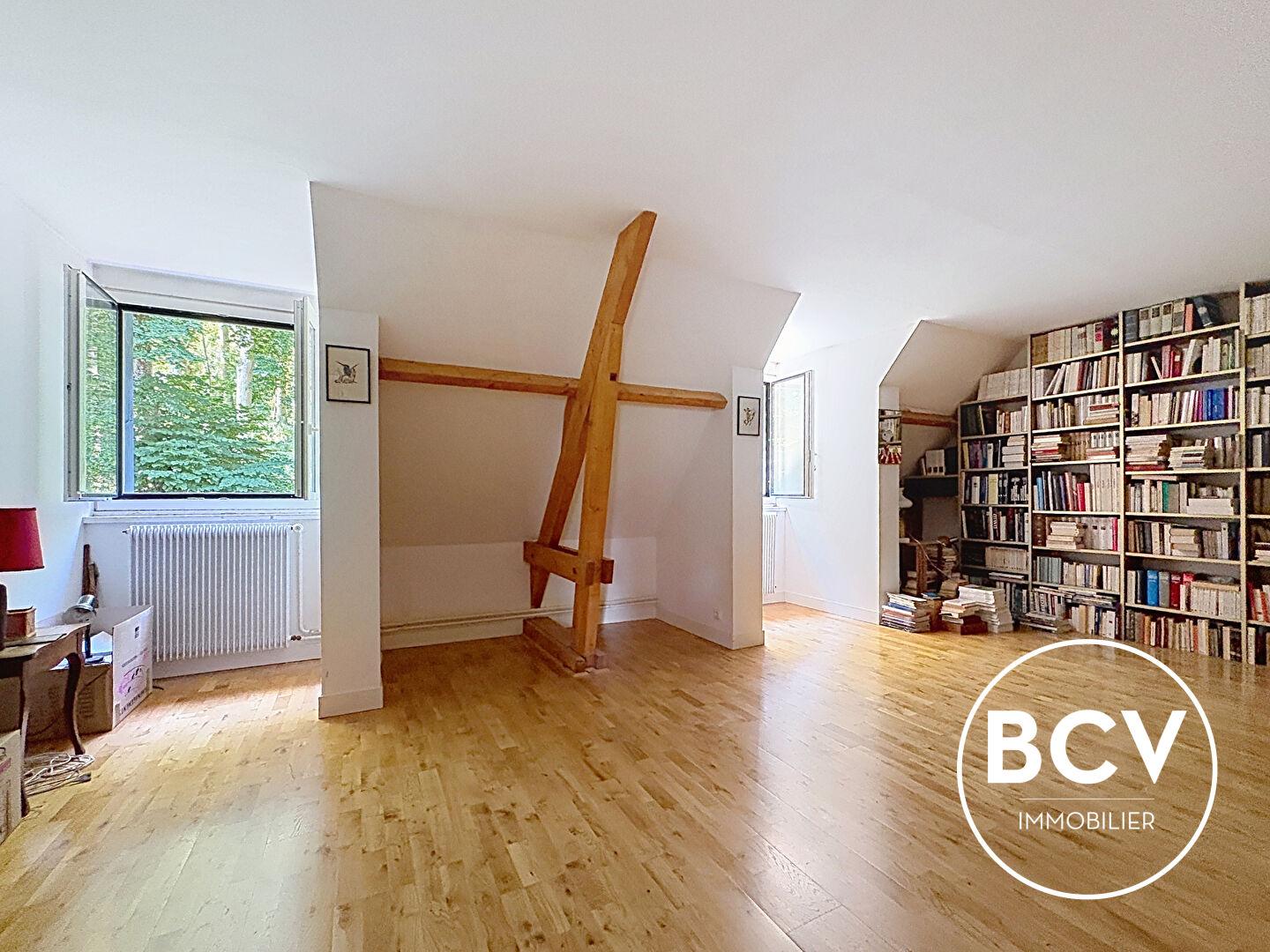 Maison Luisant T7 de 221 m2 Proche bords de l'Eure