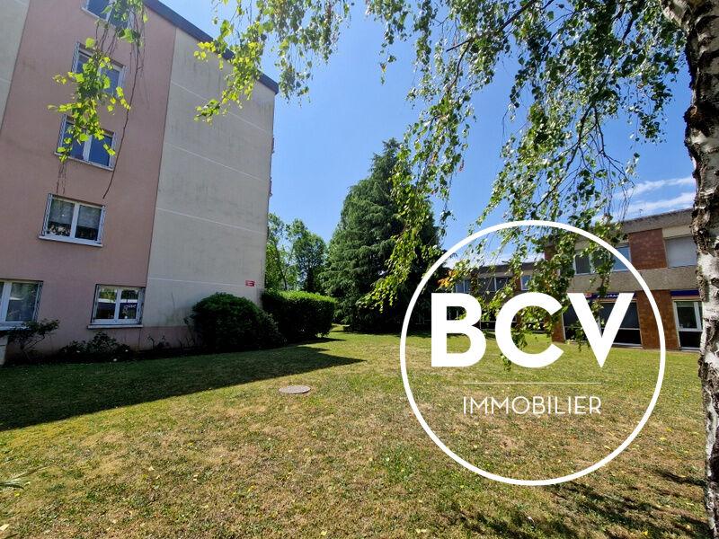 CHARTRES LOCALPROFESSIONNEL OU APPARTEMENT T2