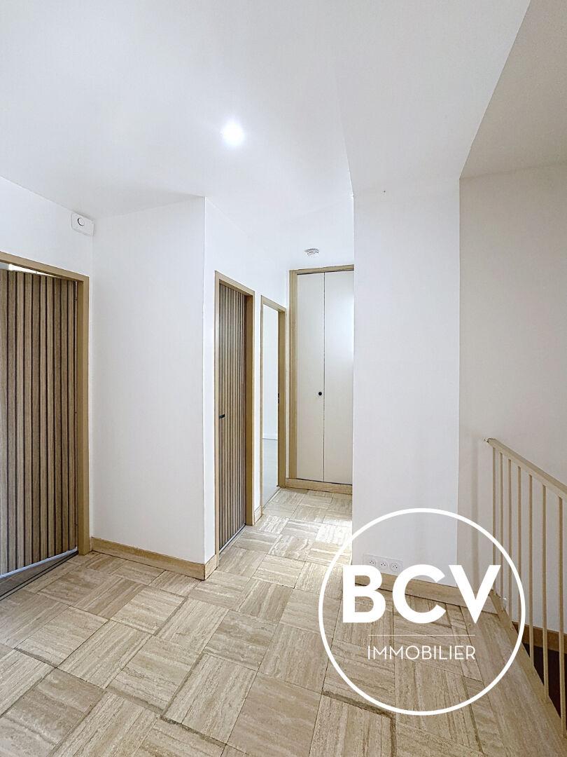 PUISEUX - Maison de 90 m² avec sous-sol et grand terrain