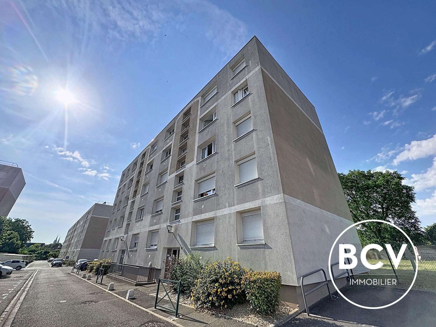 Mainvilliers - appartement de 3 pièces avec parking et cave
