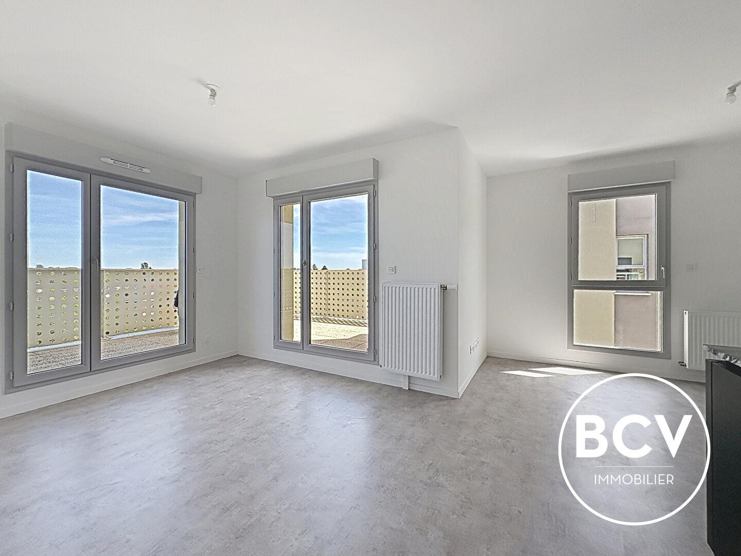 T5 NEUF DERNIER ETAGE AVEC TERRASSE + 2 PLACES DE PARKING
