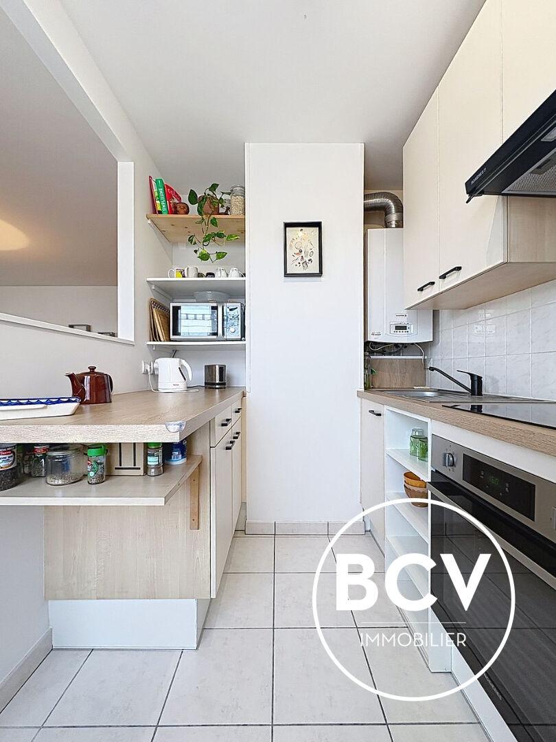 CHARTRES Comtesses - beau T2 avec balcon et parking