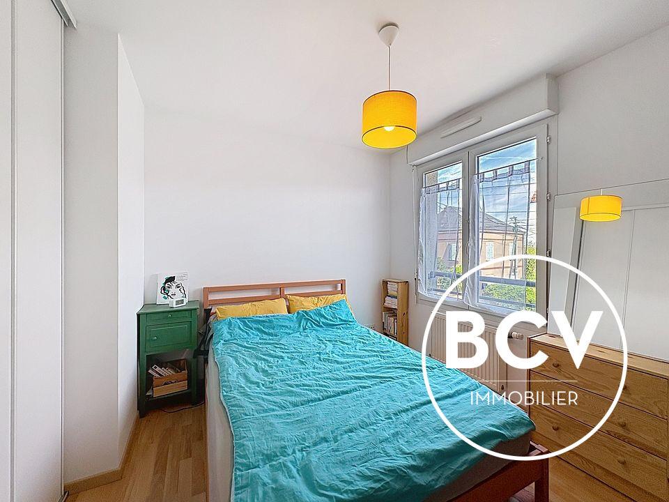 CHARTRES Comtesses - beau T2 avec balcon et parking