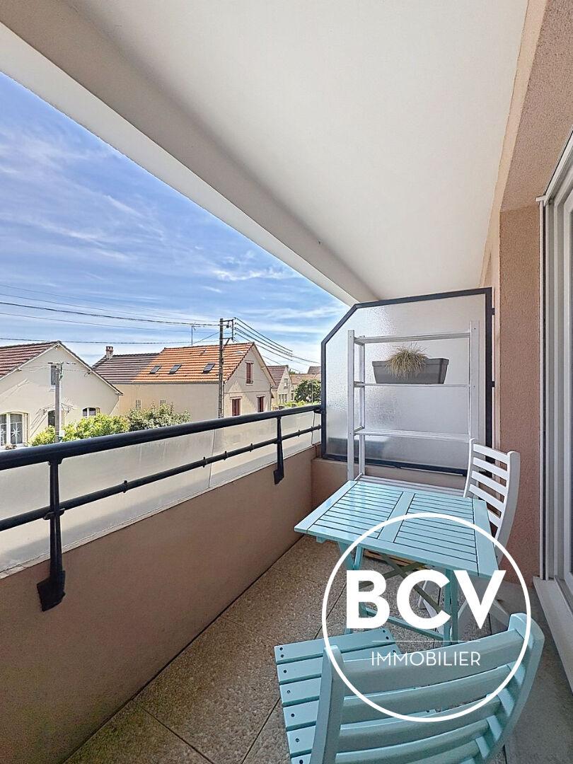 CHARTRES Comtesses - beau T2 avec balcon et parking