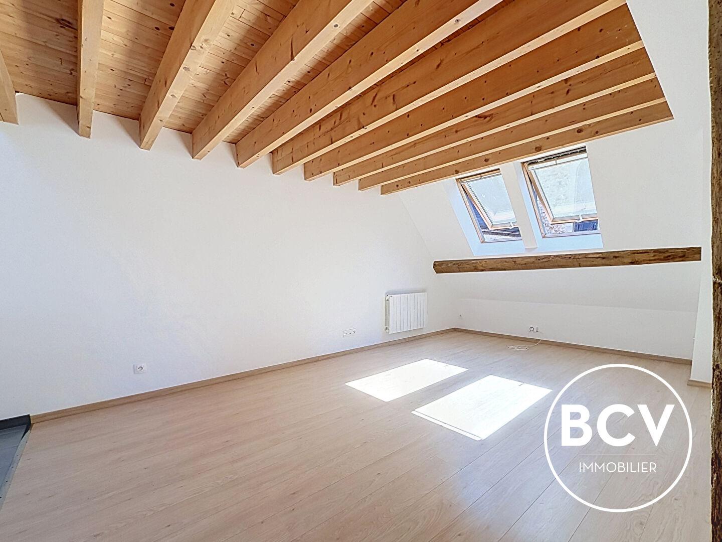 Appartement duplex plein-centre de Gallardon