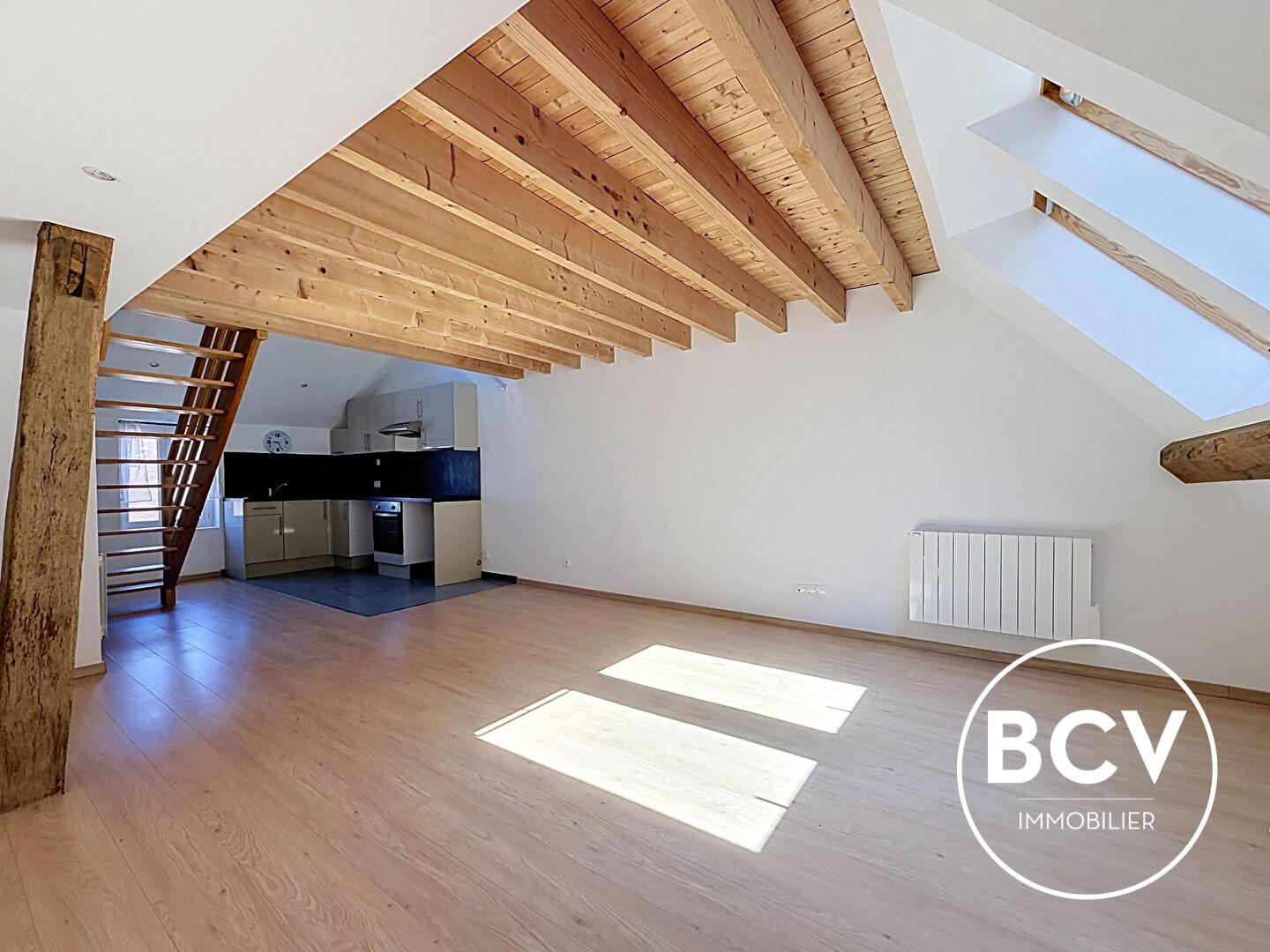 Appartement duplex plein-centre de Gallardon