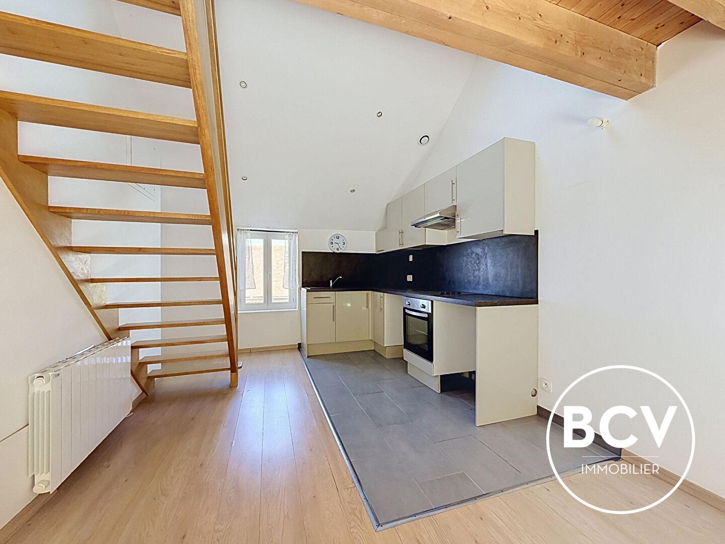 Appartement duplex plein-centre de Gallardon