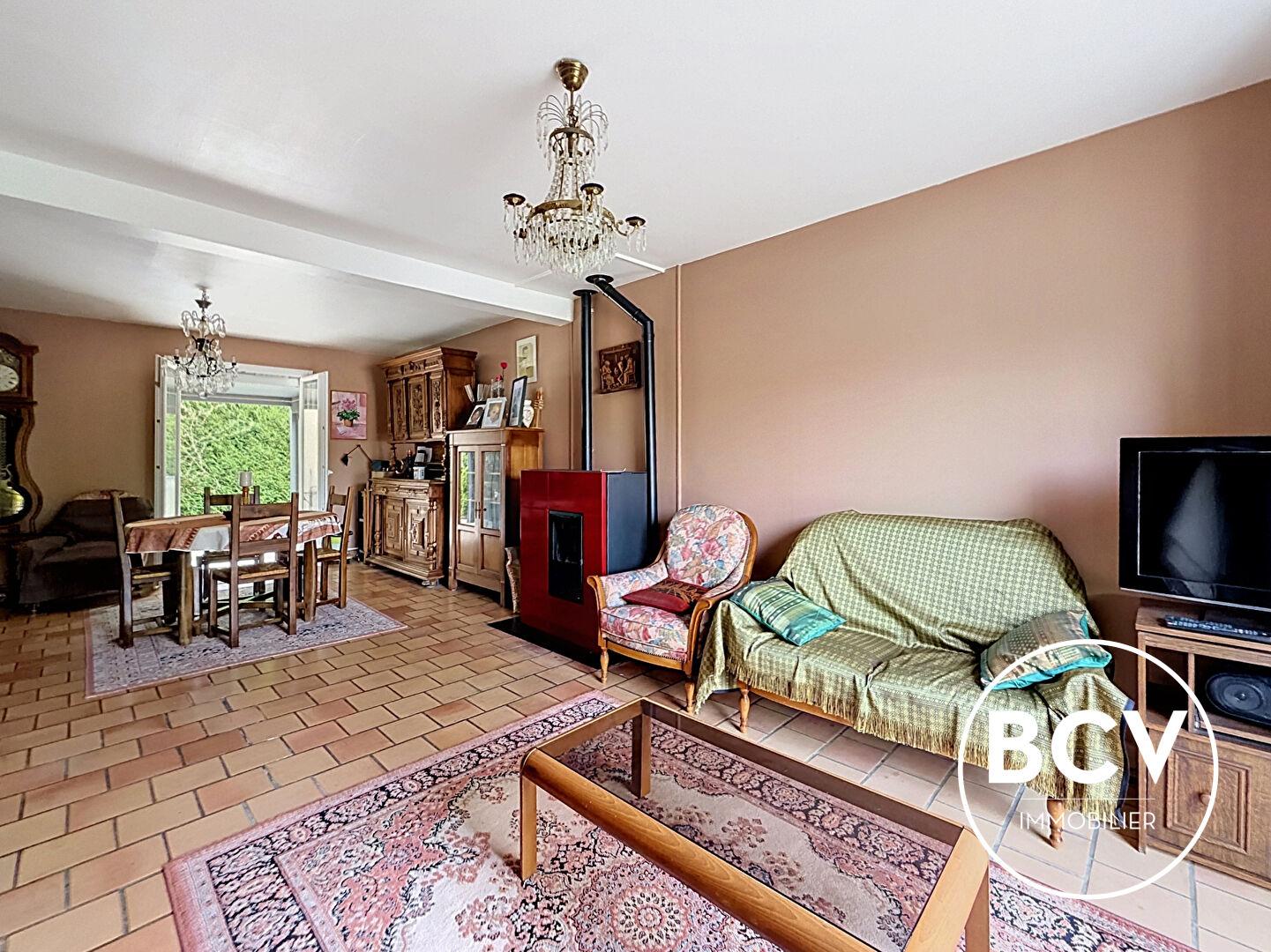 Maison familiale avec jardin et garage