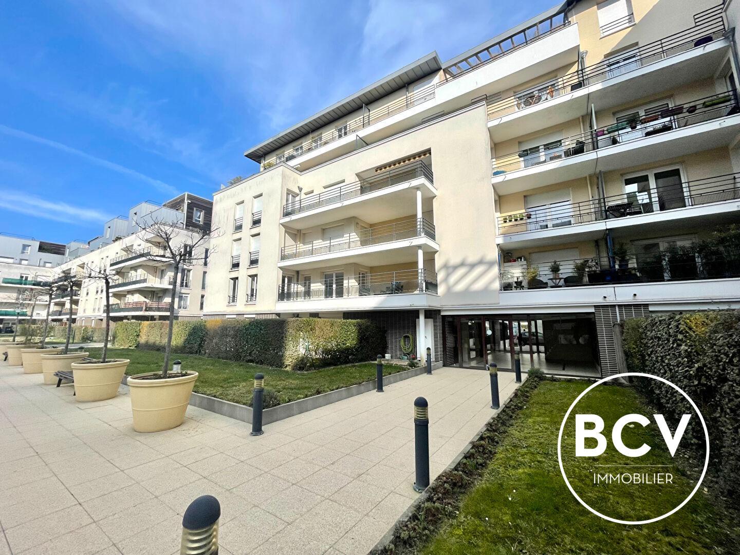 Lucé - Carré d'Or - 3 pièces avec terrasse et 2 stationnements