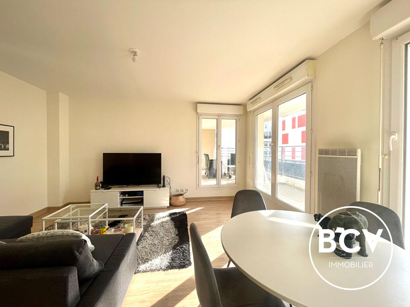 Lucé - Carré d'Or - 3 pièces avec terrasse et 2 stationnements