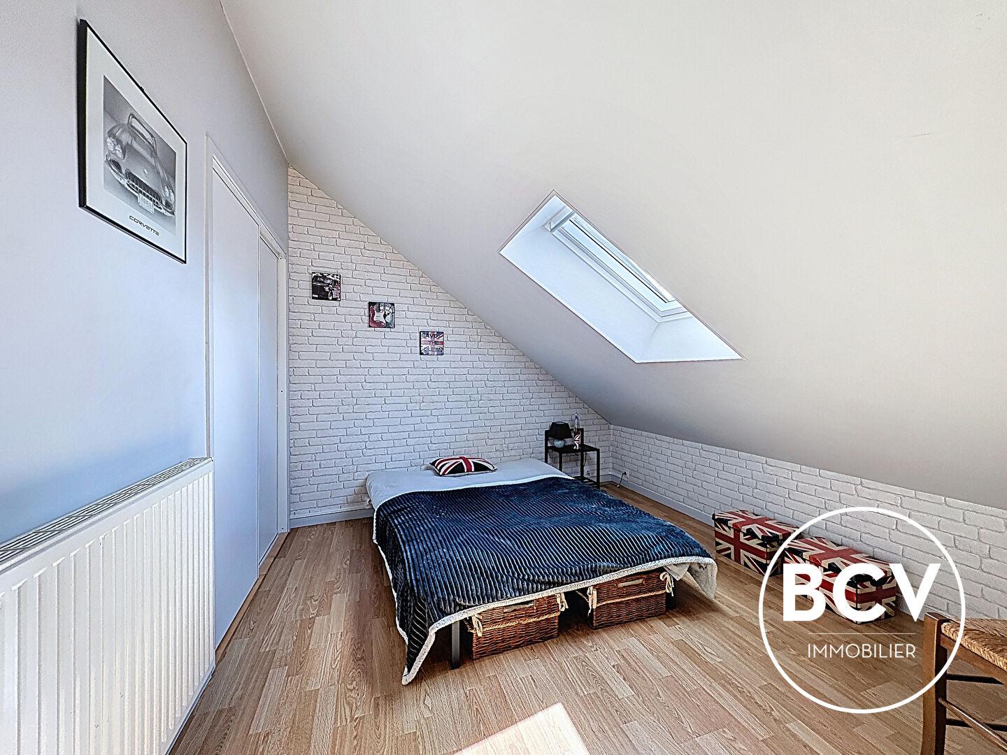 Maison Chartres proche gare 4 chambres avec double-garage
