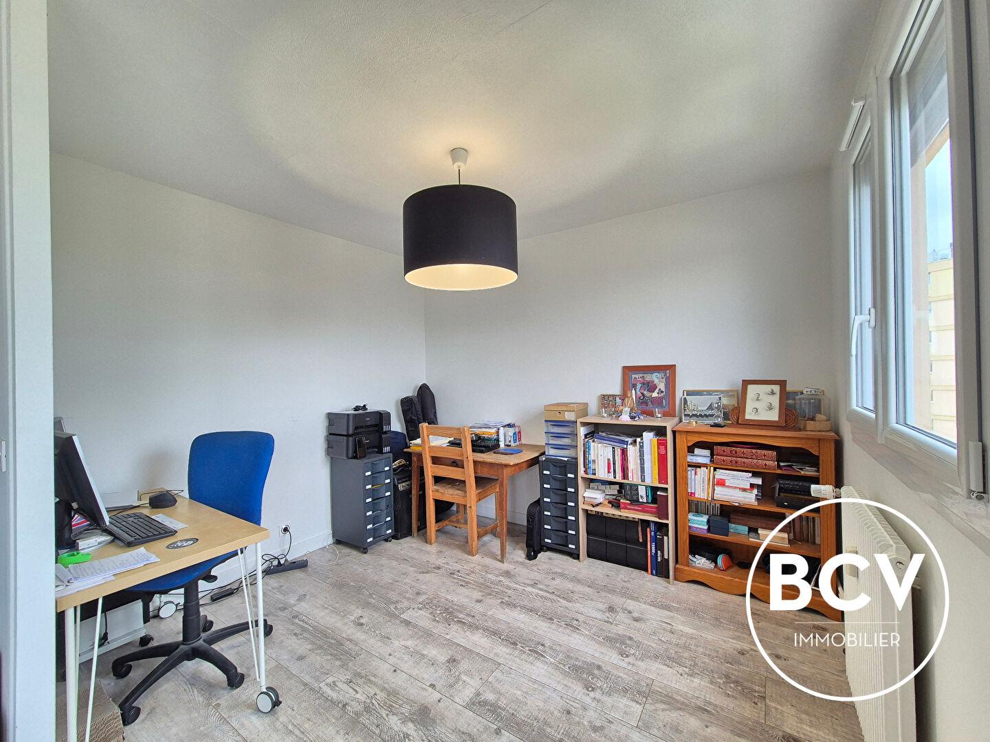 LUISANT - APPARTEMENT 4 pièces 80 m²