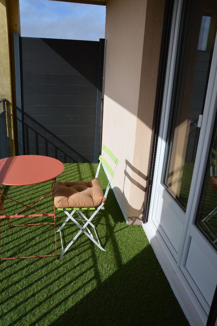 LUISANT - APPARTEMENT 4 pièces 80 m²