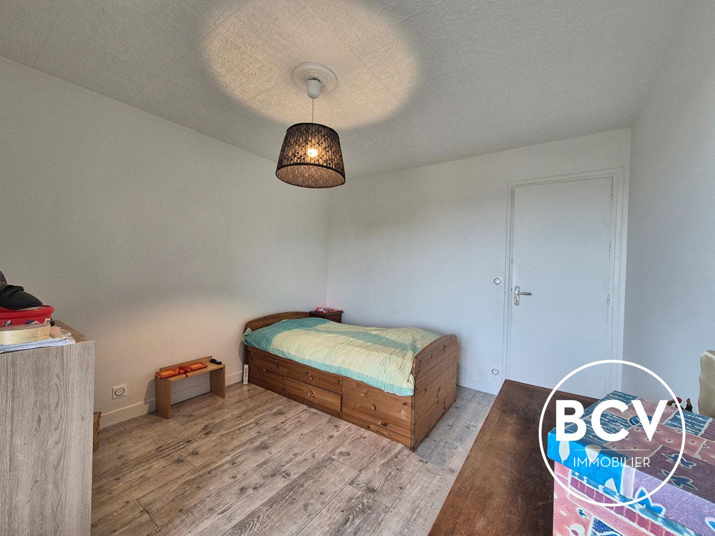 LUISANT - APPARTEMENT 4 pièces 80 m²