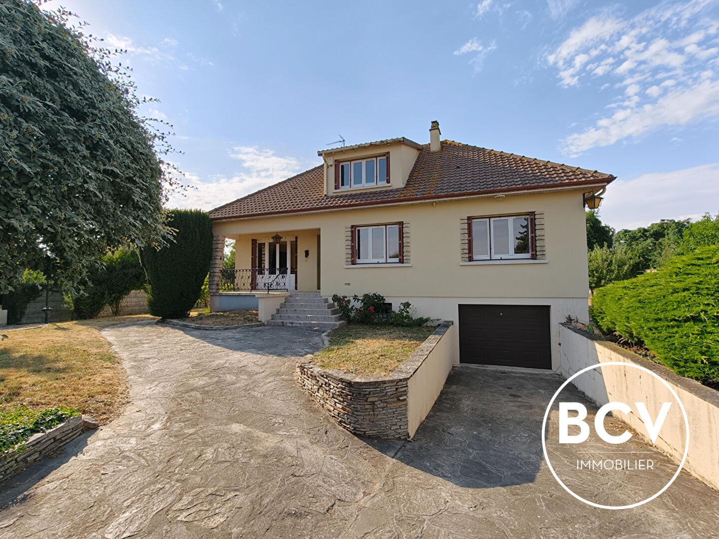Maison familiale proche de chartres avec sous-sol